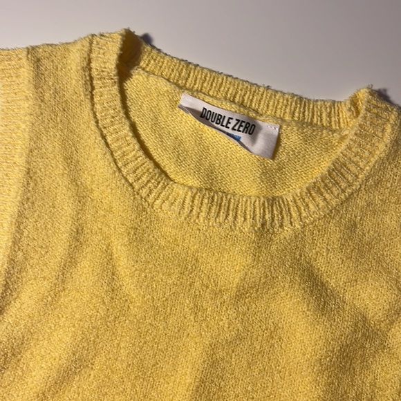 yellow knit top !! - Picture 3 of 3